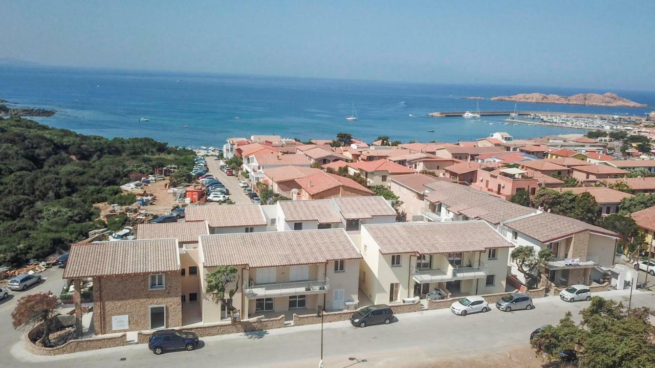 Residence La Marina Isola Rossa Exterior foto